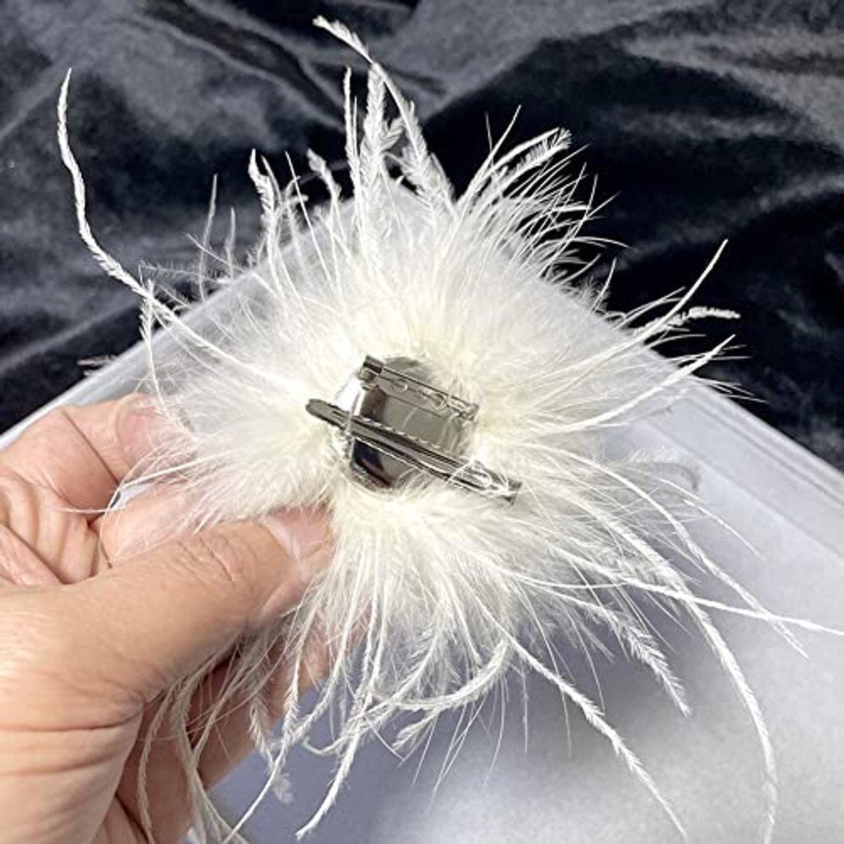 Micro gehaakte Klaproos Bloemenbroches - Swan Market | Conceptstore