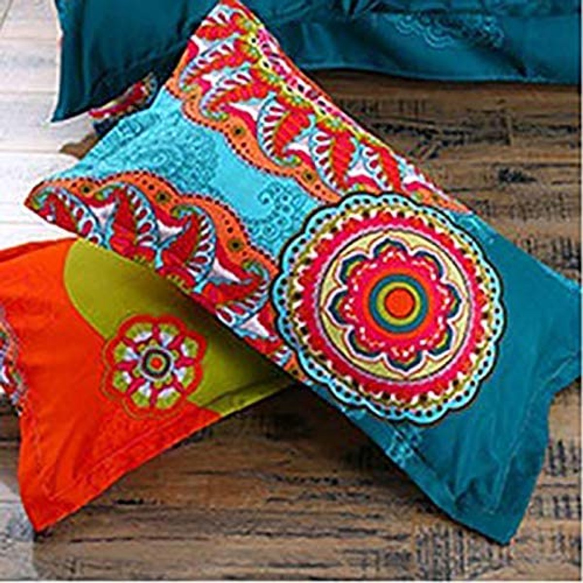 Unyqoos Set van 2 kleurrijke boho kussenslopen met mandala patroon 40x80 cm