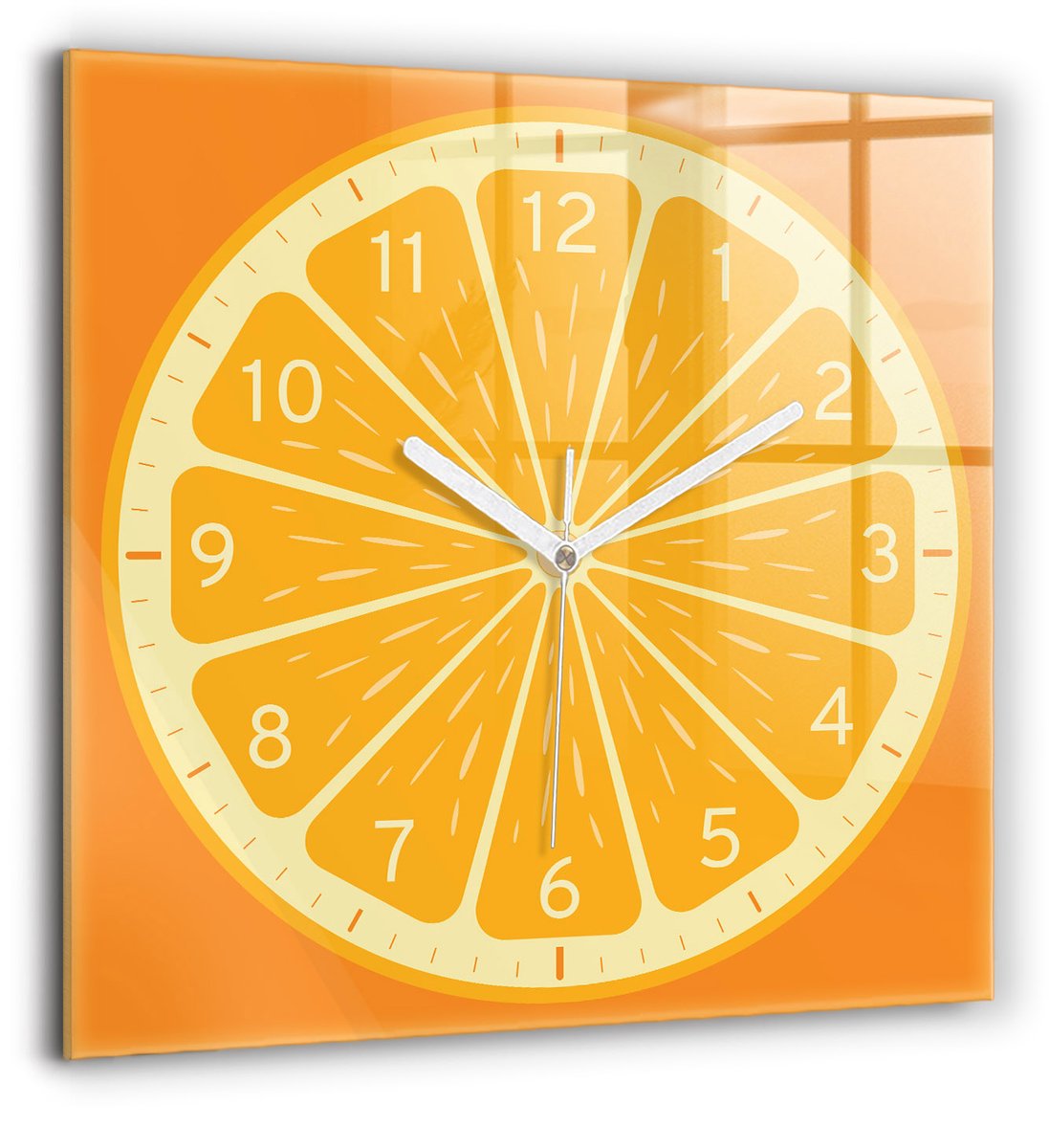 Wallfluent Wandklok - Sappige sinaasappel Klok als Muurdecoratie - 60 cm x 60 cm - Oranje Wandklok - Witte Handen - Klok zonder getallen - Wandklok voor in de Keuken - Klok met Afbeelding - Moderne Wandklok - Stijlvolle Klok
