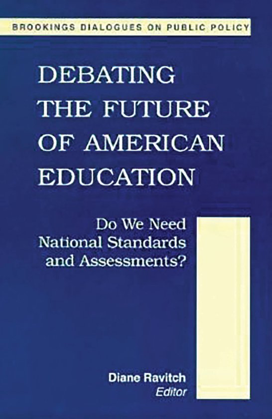 Boekomslag: "Debating the Future of American Education", redacteur Diane Ravitch, op een diepblauwe achtergrond.