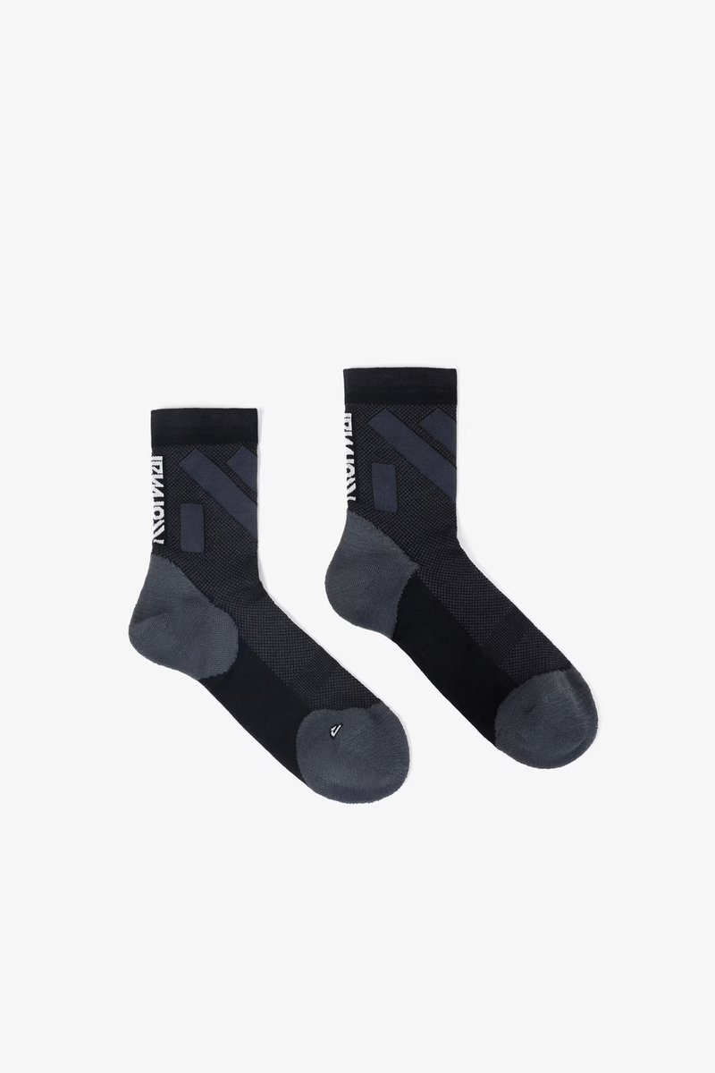 NNormal | Race Sock Low Cut | Trailrunsokken | Black | 43.5-48 -