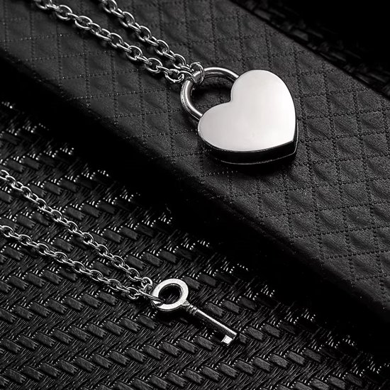 Koppelketting Set - 2 Delige Love Lock & Sleutel Kettingen met Hart Hanger - Roestvrij Staal Sieraad voor Vriend en Vriendin - Romantisch Cadeau Mannen & Vrouwen - Matching Kettingen voor Koppels van U7 — afbeelding 3