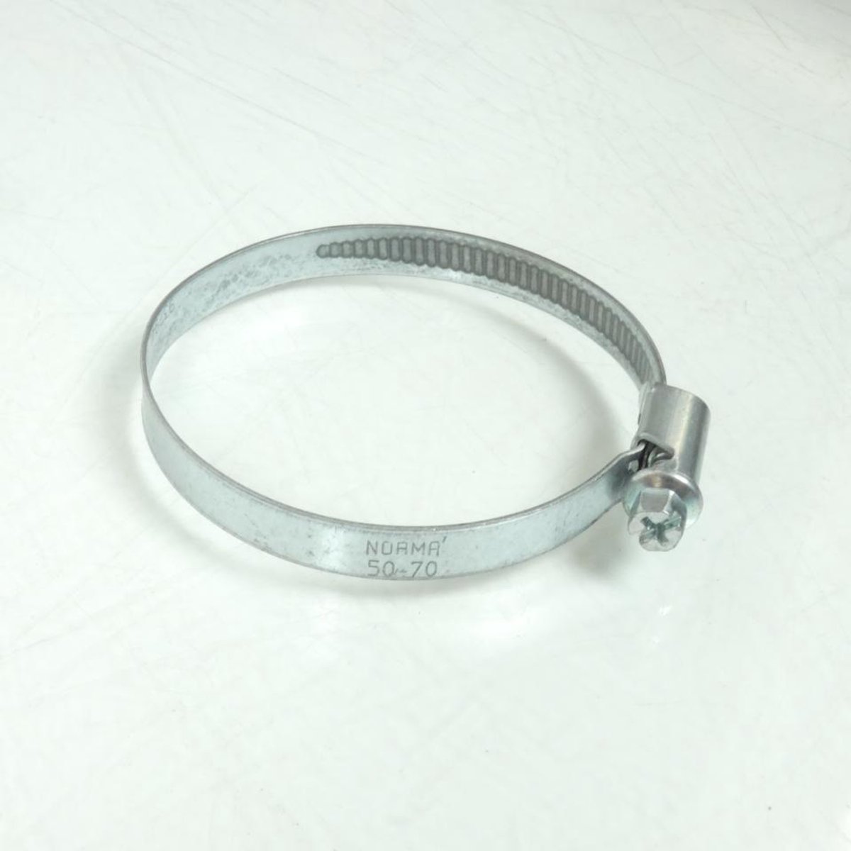 Colliers de serrage 50x70mm Visserie Norma pour moto Neuf