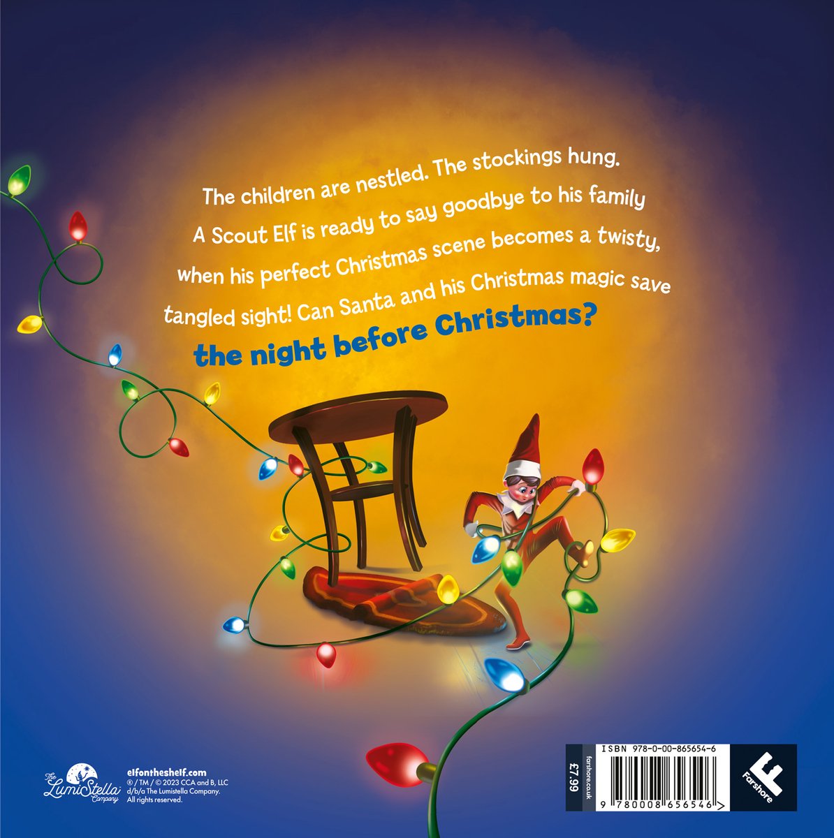 Elf met kerstlichtjes rond een stoel op de achterkant van een boek. Tekst: 'the night before Christmas?'