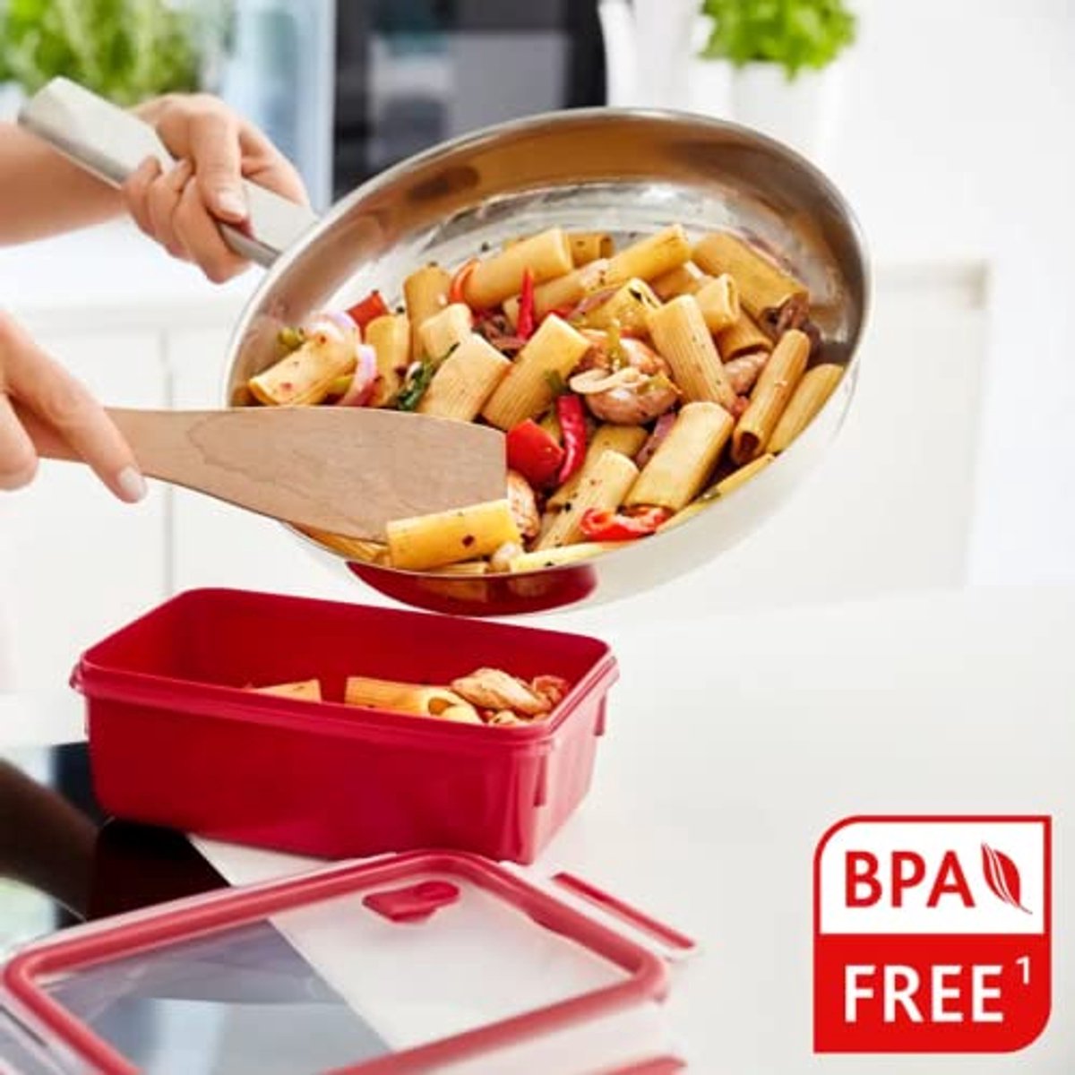 Magnetronbestendige lunchbox met inzetstukken - 1,2 liter, rood/transparant