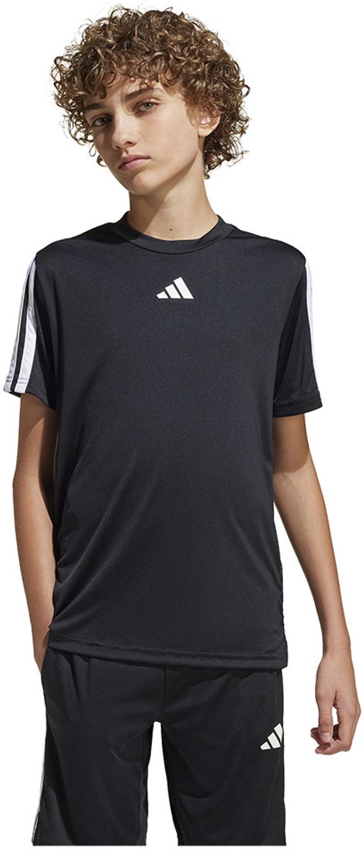Adidas Train Essentials 3 Stripes T-shirt Met Korte Mouwen 7-8 Years Jongen Zwart