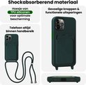 Donkergroen telefoonhoesje van TPU-siliconen voor iPhone 15 Pro met pashouder en nekkoord.