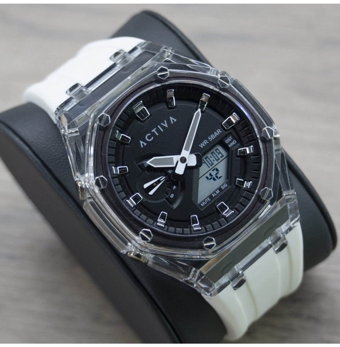 Activa x Invicta Digital ACW2100-004 Heren Horloge - Waterdicht - Digitaal - Quartz Uurwerk - Plastic met zwarte Wijzerplaat - 53mm