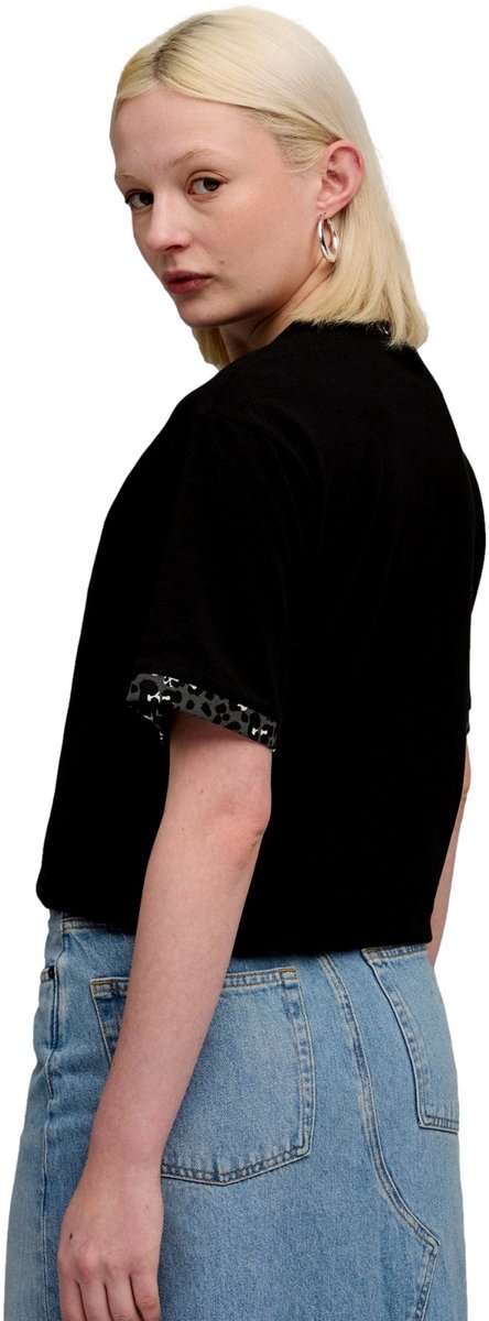Puma Ess Graphic Animal Relaxed Fit T-shirt Met Korte Mouwen L Vrouw Zwart