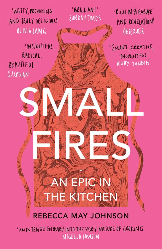 Boek met de titel 'Small Fires An Epic In The Kitchen' in oranje marmerprint schortvorm.