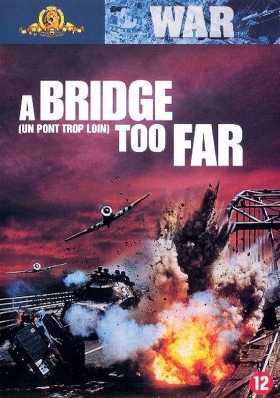 Filmaffiche voor 'A Bridge Too Far' met een explosie op een brug, tanks en vliegtuigen.