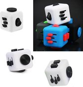 Fidget Cube – Wriemelkubus –Anti-Stress Speelgoed – Wriemel Stick – Wit Zwart