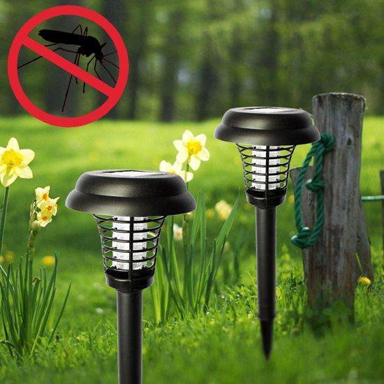 Lampe solaire avec destructeur d'insectes, piquet de terre inclus