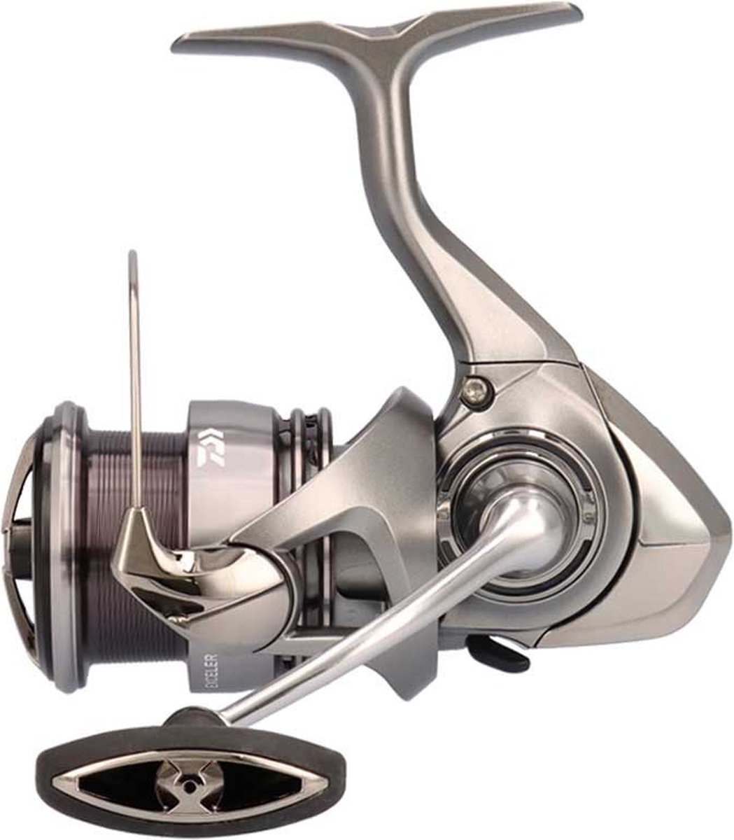 Daiwa 23 Exceler LT2500 Zilver 2500