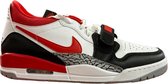 Nike - Air Jordan Legacy 312 Low - Sneakers - Mannen - Zwart/Wit/Rood/Grijs - Maat 45