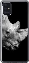Geschikt voor Samsung Galaxy A52 5G hoesje - Portretfoto neushoorn op zwarte achtergrond in zwart-wit - Siliconen Telefoonhoesje