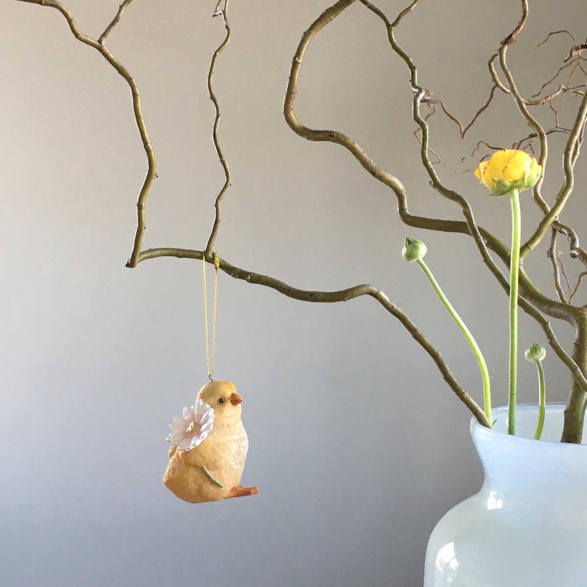 JOYIN 36 stuks paas-mini-kuikens, 2,5 cm gele paaskuiken, kunstmatige kleine kuikens voor kinderen voor paaskapdecoratie, eierzoekspeelgoedvuller, kapdecoratie, handwerk