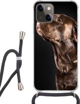 Hoesje met koord Geschikt voor iPhone 13 - Hond - Bruin - Portret - Siliconen - Crossbody - Backcover met Koord - Telefoonhoesje met koord - Hoesje met touw