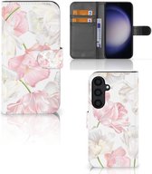 GSM Hoesje Geschikt voor Samsung Galaxy S24 Wallet Book Case Cadeau voor Mama Lovely Flowers