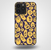 Smartphonica Telefoonhoesje voor iPhone 14 Pro Max met smiley opdruk - TPU backcover case emoji design - Paars Geel / Back Cover geschikt voor Apple iPhone 14 Pro Max