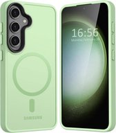 Hoesje Geschikt voor Samsung Galaxy S24 Plus - Compatibel met MagSafe - Matte Beschermhoes - Back Cover met Magneet - Geschikt voor Draadloos Opladen met Magnetische Ring - Licht Groen