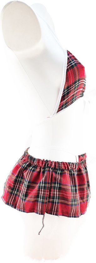 Zijaanzicht van rood geruite bikini en minirokje met witte accenten en strikjes.
