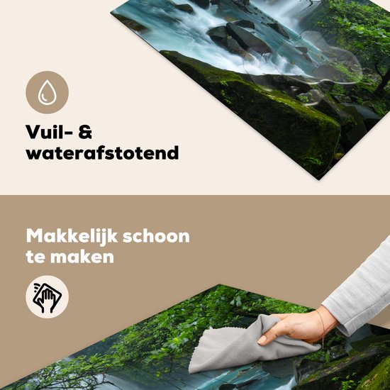 KitchenYeah® Inductie beschermer 81.6x52.7 cm - Helderblauwe wilde rivier en watervallen in het regenwoud van Costa Rica - Kookplaataccessoires - Afdekplaat voor kookplaat - Inductiebeschermer - Inductiemat - Inductieplaat mat