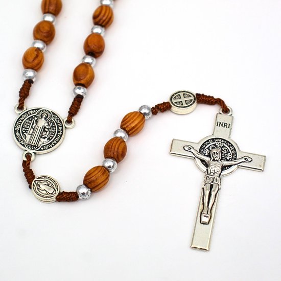 Chapelet Saint Benoît - Bois d'olivier italien - Collier de Perles catholiques - Croix et Medaillon Saint Benoît - Handgemaakt en Italie