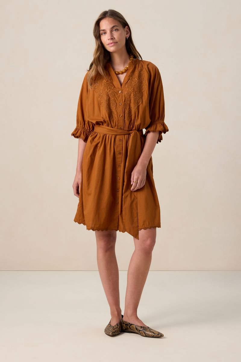 Sissy-Boy - Bruine jurk met embroidery