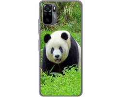 Telefoonhoesje Geschikt voor Xiaomi Geschikt voor Redmi Note 10 Pro hoesje - Panda - Gras - Dier - Siliconen Telefoonhoesje Telefoonhoesje
