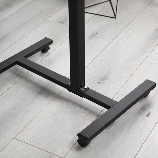 Bedtafel voor laptop, in hoogte verstelbaar, bankpunt met 4 wielen Bedtafel voor laptop, in hoogte verstelbaar, bankpunt met 4 wielen