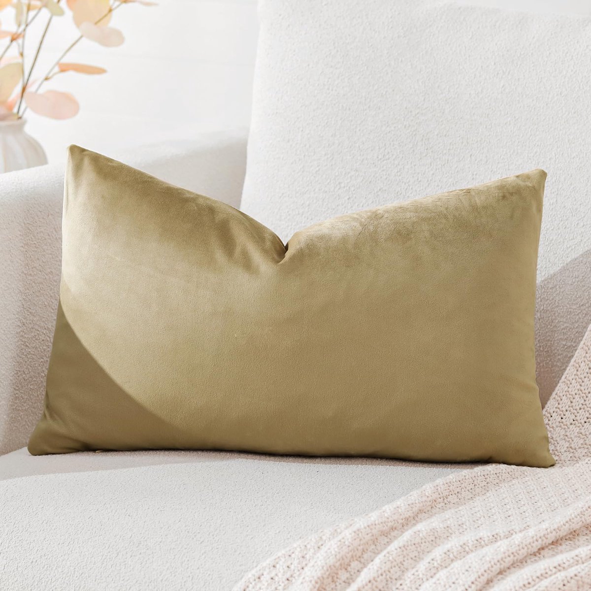 Ibenzoa Decoratieve fluwelen kussensloop voor bank en slaapkamer in geelbruin, 30 x 50 cm