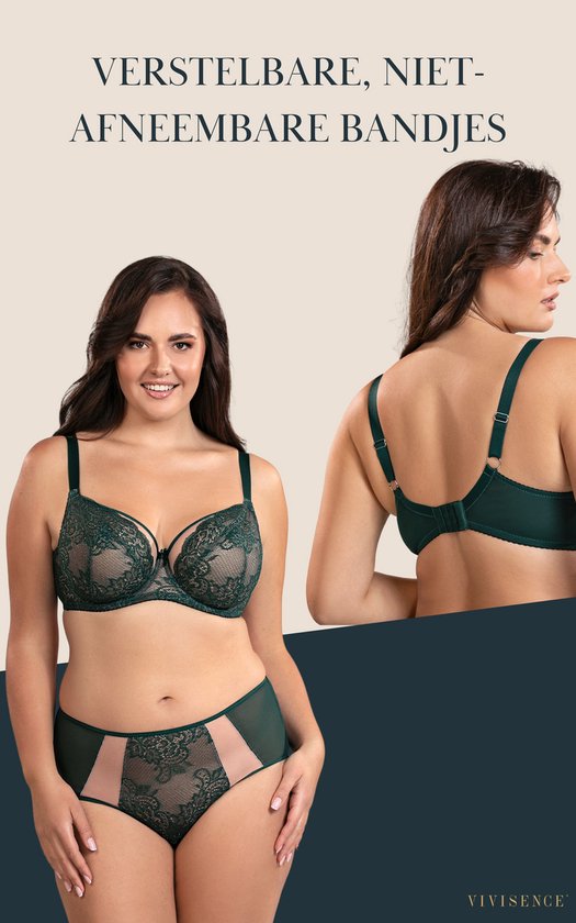 Model in groene kanten bh en slip met mesh details. Verstelbare bandjes.