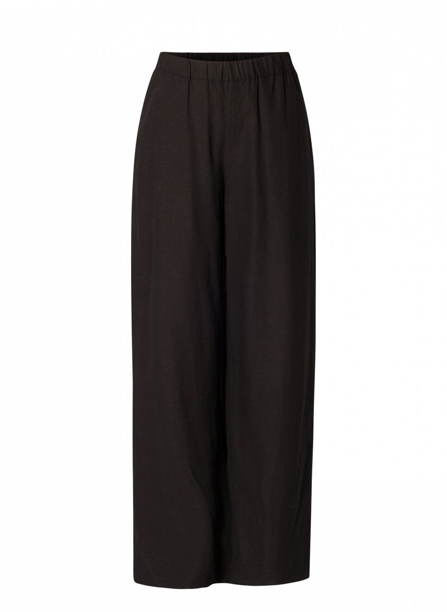 BASE LEVEL CURVY Yula Pants - Black - maat 4(54/56)