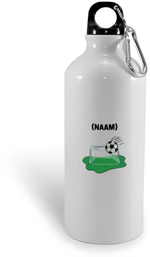 Bouteille d'eau blanche avec un dessin d'un ballon de football entrant dans un but, avec le texte (NOM).
