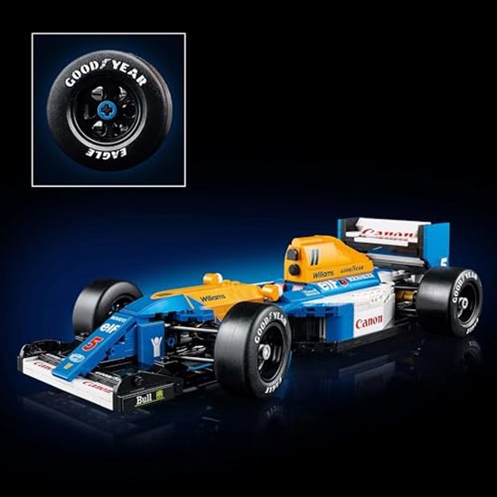 Lego Williams raceauto in blauw, geel en wit met Goodyear Eagle banden.
