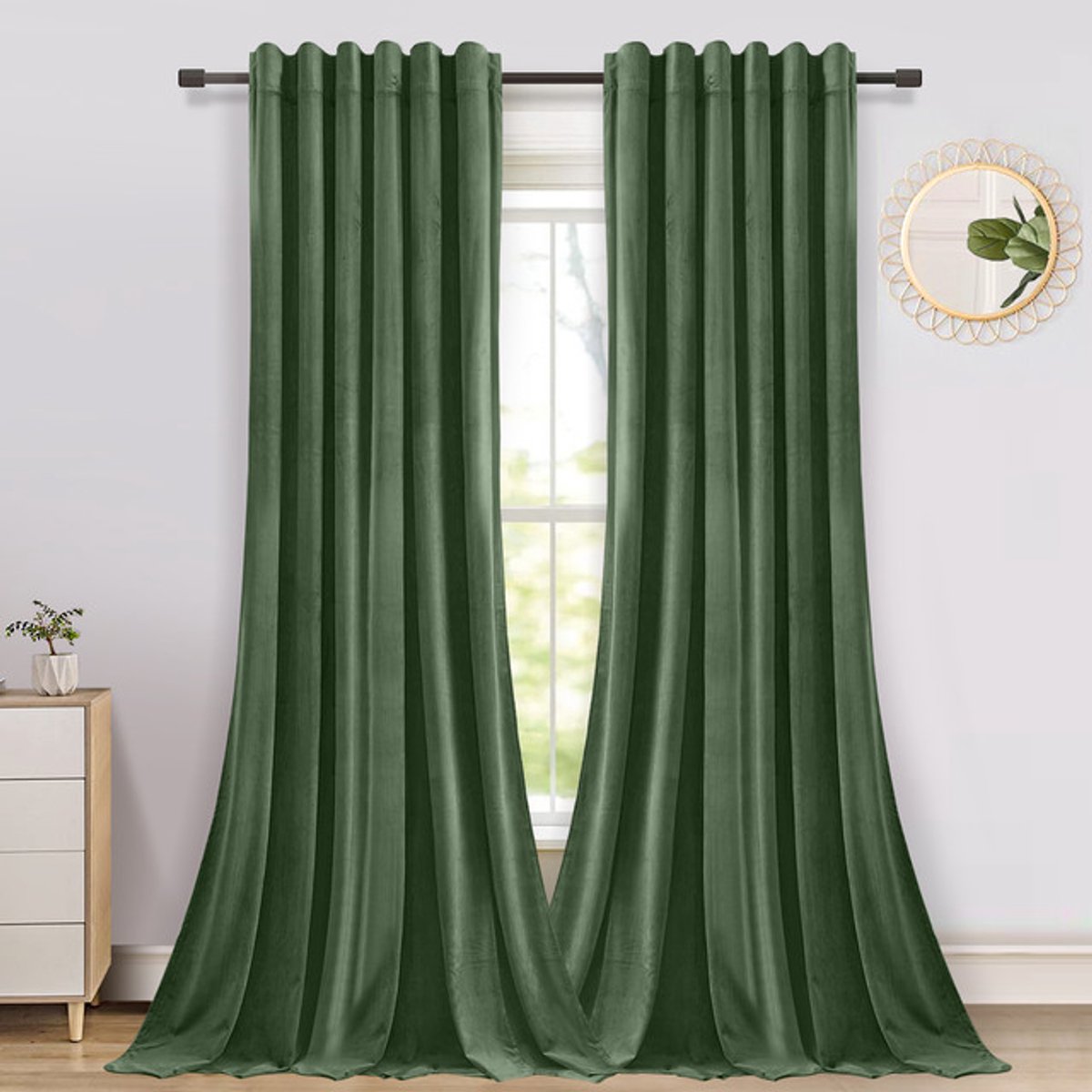 Verduisterende Gordijnen - Qelus - Gordijn - Curtains - Kant en Klaar - Fluweel Gordijnen - B 132 x H 244cm - Olijfgroen - 2 stuks