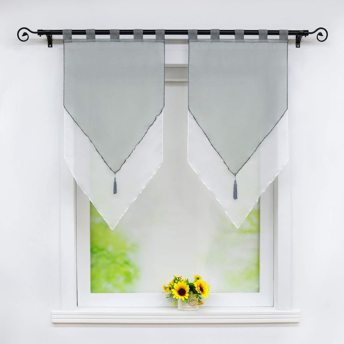 Ibenzoa Vrolijke Tweekleurige Vitrage Voile Bistrogordijnen met Kwastjes en Lussen 60x90cm Grijswit Set van 2 grijs wit