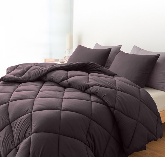 Sleep Comfy - Deluxe 2-in-1 Zomer Dekbed - 140x200 cm | Black Bean - Dekbed zonder overtrek - Ademend & Anti Allergie - Hoesloos Dekbed | Stijl, Comfort en Innovatie voor Elke Dag & Nacht | Camping & In de Caravan