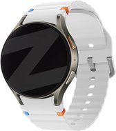 Bandz Siliconen Wave bandje 'Easy fit' - Geschikt voor Samsung Galaxy Watch 7 (40 & 44mm) / Galaxy Watch 6 Classic (43 & 47mm) / Galaxy Watch 5 (Pro) / Galaxy Watch 4 (Classic) / Galaxy Watch FE (wit)