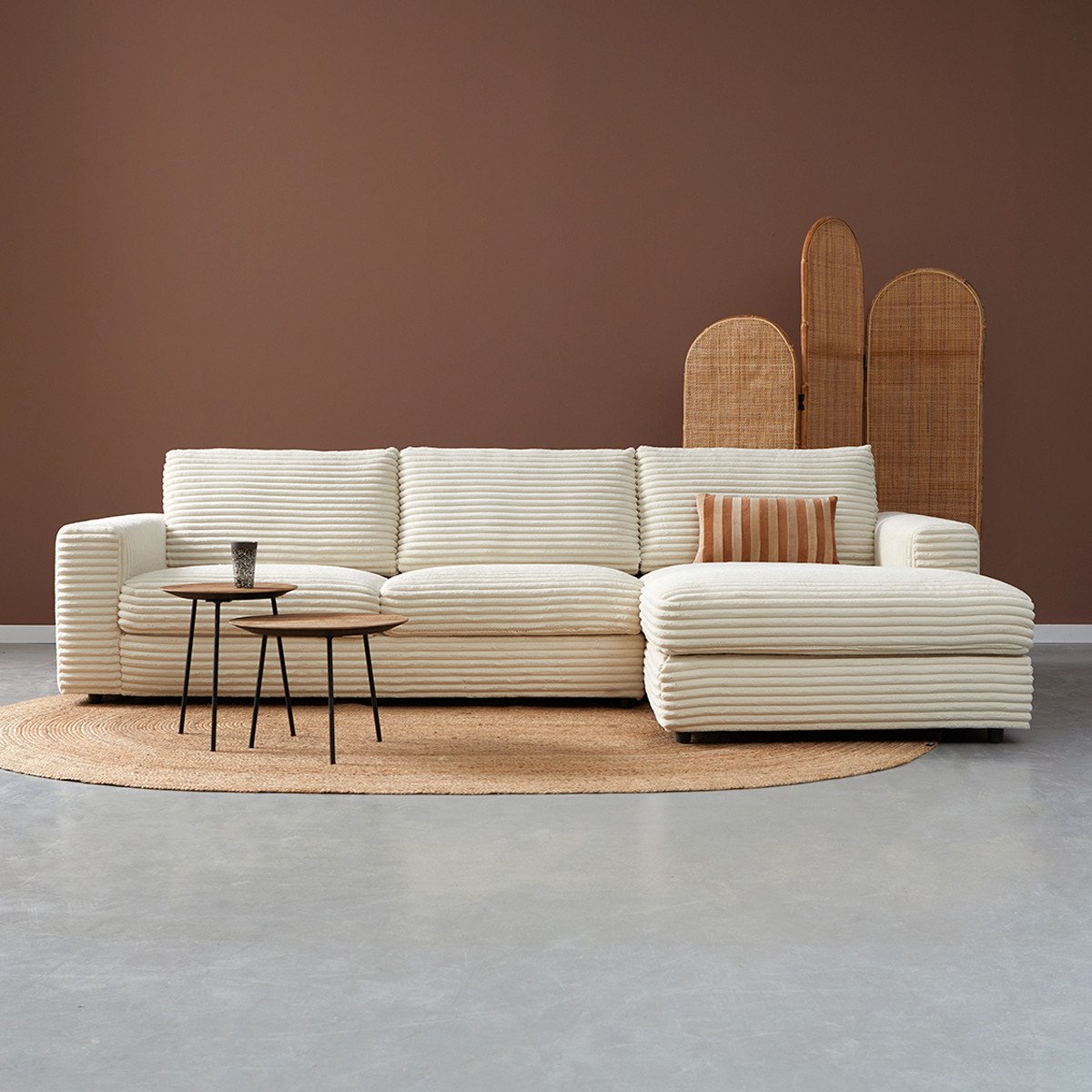 PEPP Interiors Uno Chaise Longue Rechts - 304cm Ambience 2 Cream