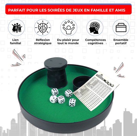 Groen Yahtzee dobbelspel met dobbelstenen, een bekertje, scoreblaadjes en iconen: familiaal, strategisch, plezier, cognitief, draagbaar.