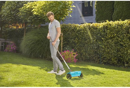 GARDENA Combisystem Strooiwagen - 40 cm strooibreedte - Inhoud 3 Liter - Geschikt voor 100m² van GARDENA — afbeelding 4
