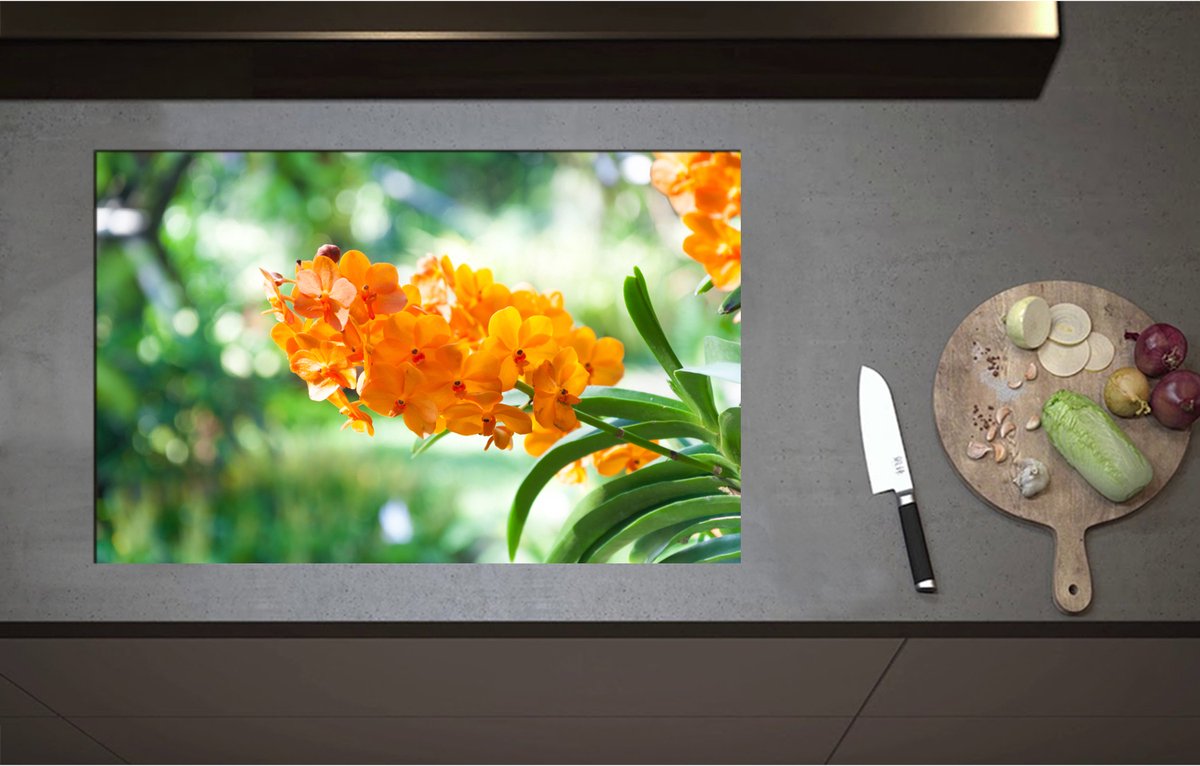 Inductieplaat Beschermer - Boeket van Oranje Orchideeën Bloemen Hangend aan Stengel - 80x52 cm - 2 mm Dik - Inductie Beschermer - Bescherming Inductiekookplaat - Kookplaat Beschermer van Wit Vinyl