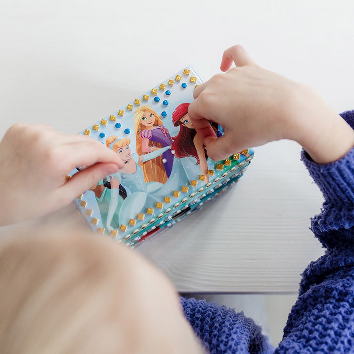 Disney Princess Totum - prinsessen sieraden doosje juwelenkistje versieren met mozaïek - speelgoed meisjes knutselset vanaf 3 jaar — afbeelding 3