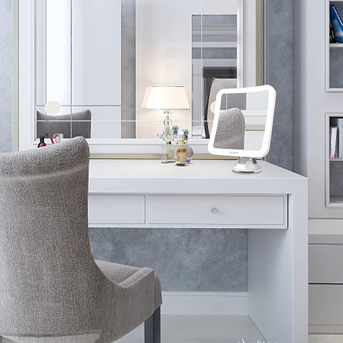 Make-up Spiegel LED Verlicht met 7X Vergroting en Sterke Zuignap, 360° Draaibare, Make-up Spiegel Vierkant met Verblindingsvrije Verlichting voor Thuis en Onderweg