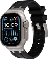 Strap-it luxe liquid siliconen bandje geschikt voor de Apple Watch 1/2/3/4/5/6/7/8/9/SE/Ultra (2) in de maat 42 mm 44 mm 45 mm 49 mm - luxe rubberen iWatch sport bandje met titanium aansluiting (zwart met titanium)
