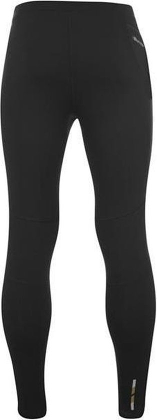Zwarte Karrimor legging met reflecterende details bij de enkel.
