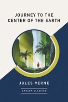 Journey to the Center of the Earth (AmazonClassics Edition)