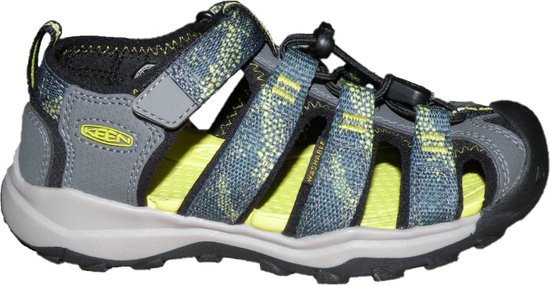 Sandale KEEN grise à bout fermé, brides vert lime à motif imprimé et fermeture velcro.